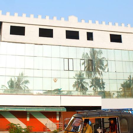 Oyo 3019 Hotel Lingaraj Bhubaneswar Zewnętrze zdjęcie
