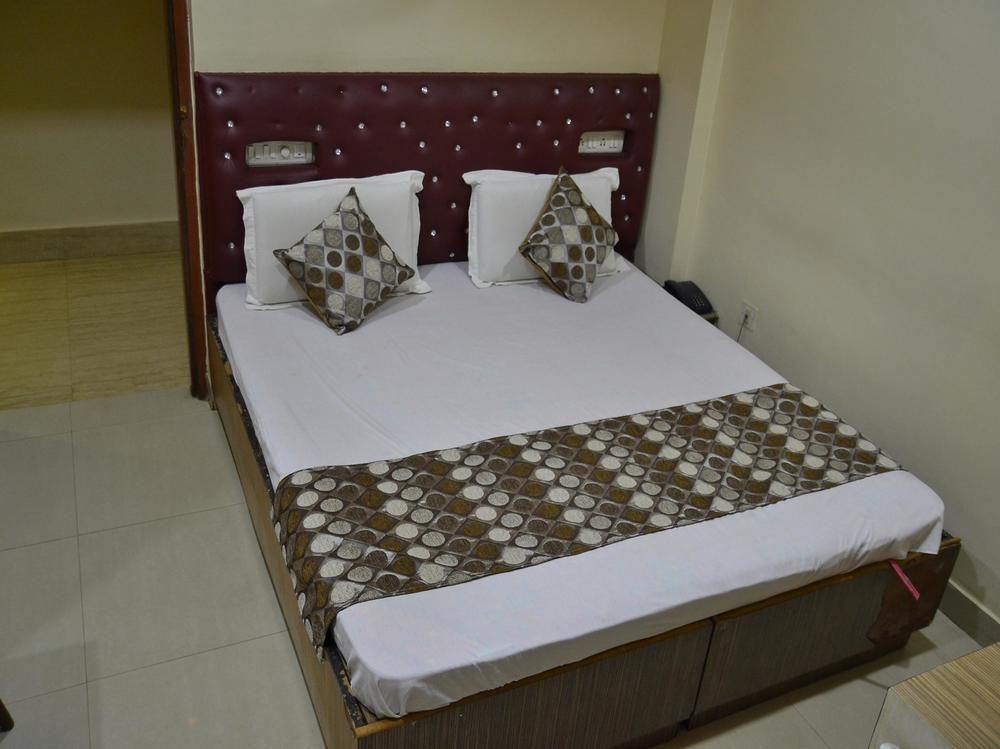 Oyo 3019 Hotel Lingaraj Bhubaneswar Zewnętrze zdjęcie